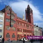 Airport Hotel Basel - Convenient&Friendly 