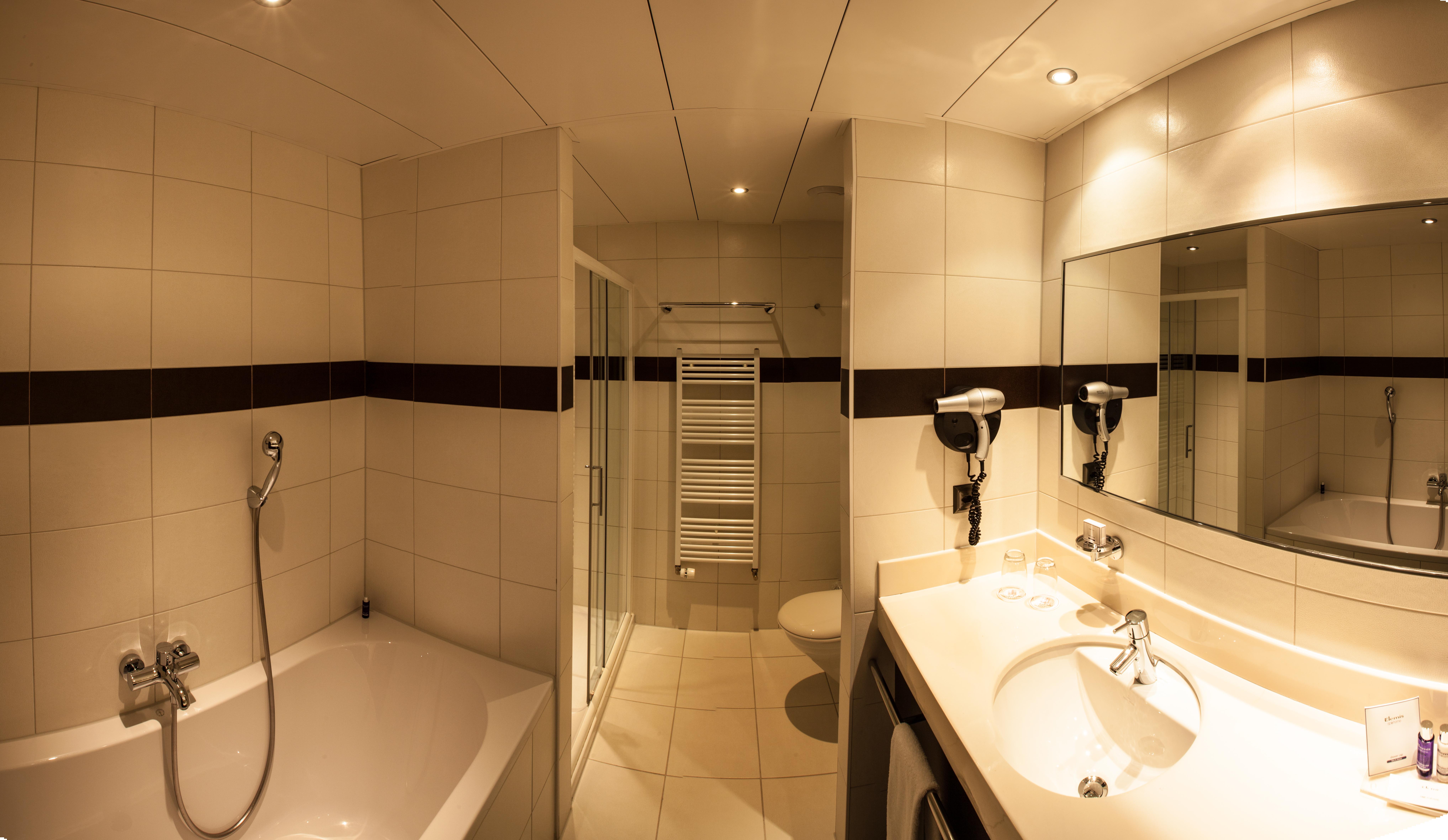 Airport - Convenient&friendly Hotel