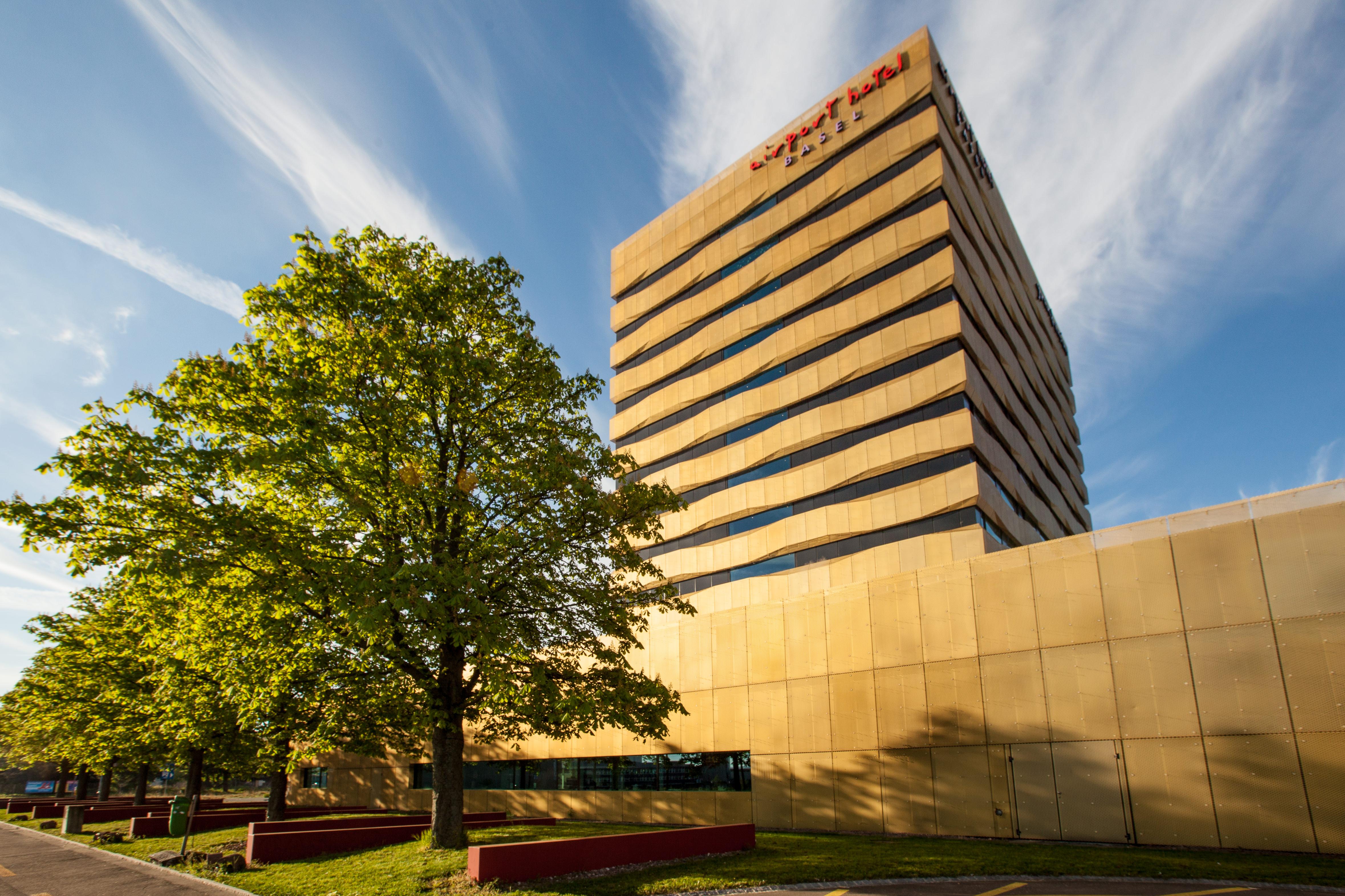 Airport - Convenient&friendly Hotel 3*