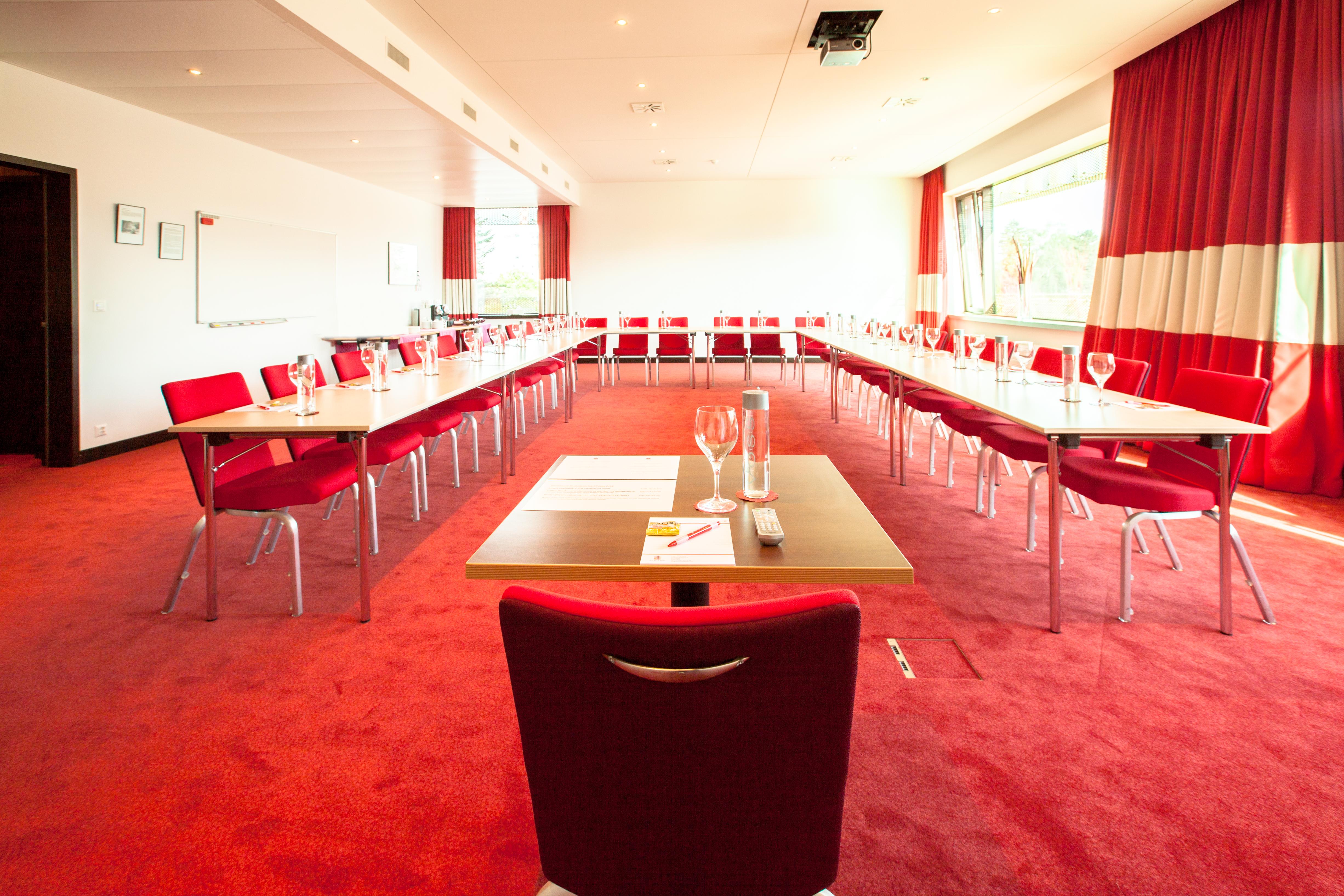 Airport - Convenient&friendly Hotel Bazel