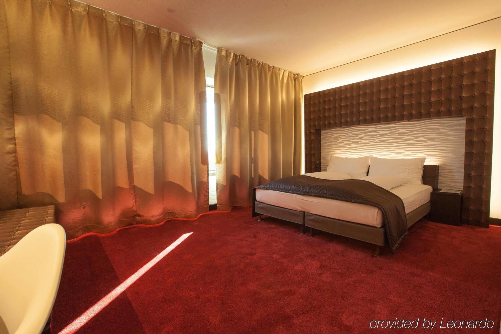 Hotel Airport - Convenient&friendly